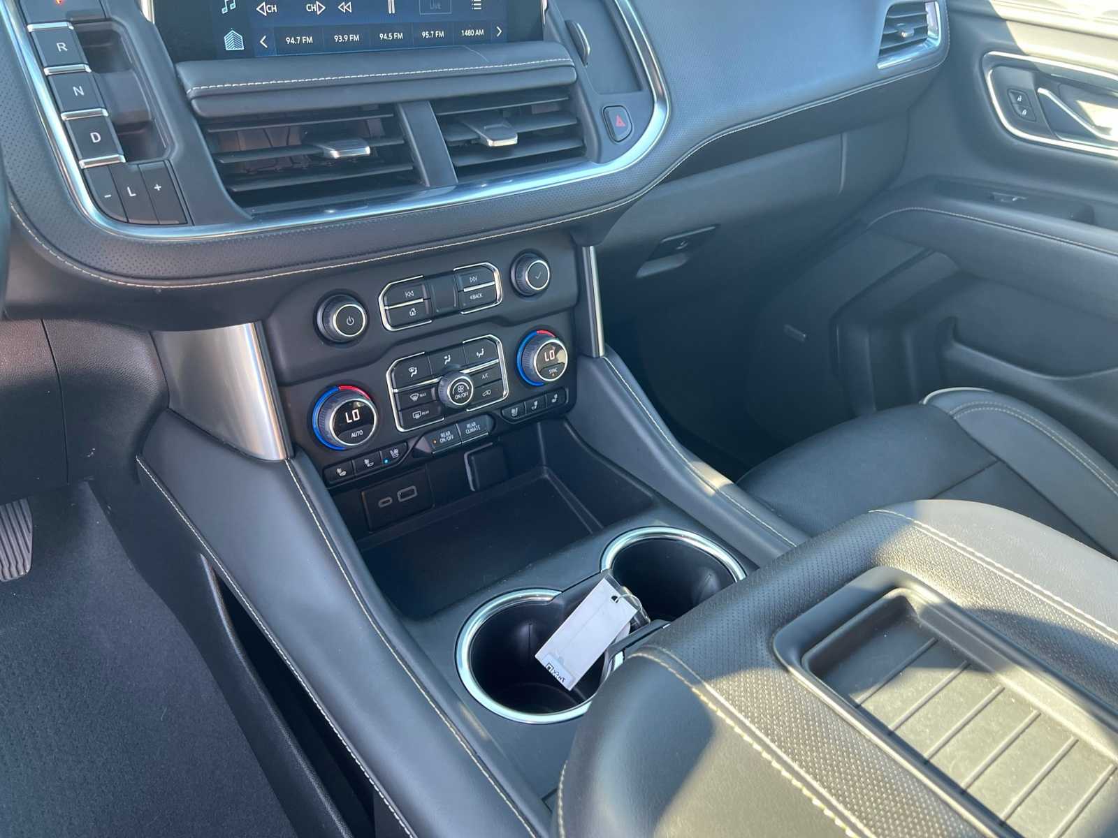 Thumbnail: 2023 Chevrolet Suburban - 41