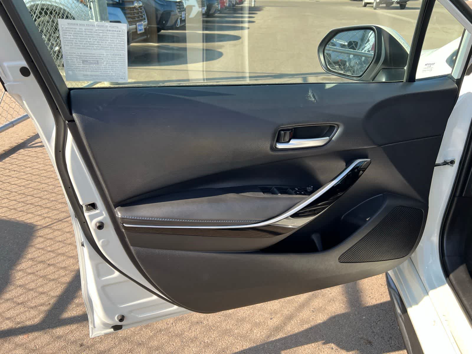 Thumbnail: 2021 Toyota Corolla - 16