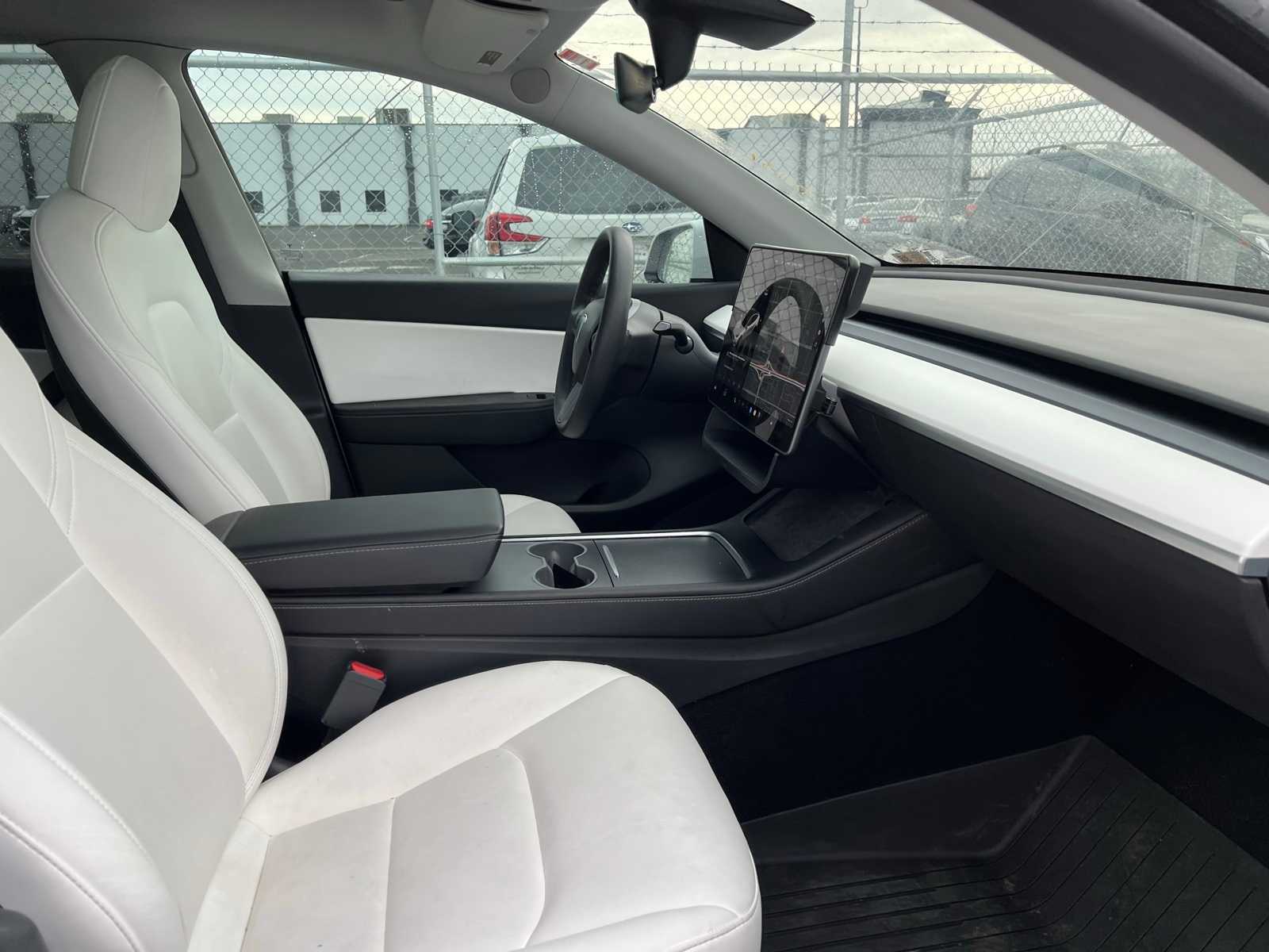 Thumbnail: 2021 Tesla Model Y - 26