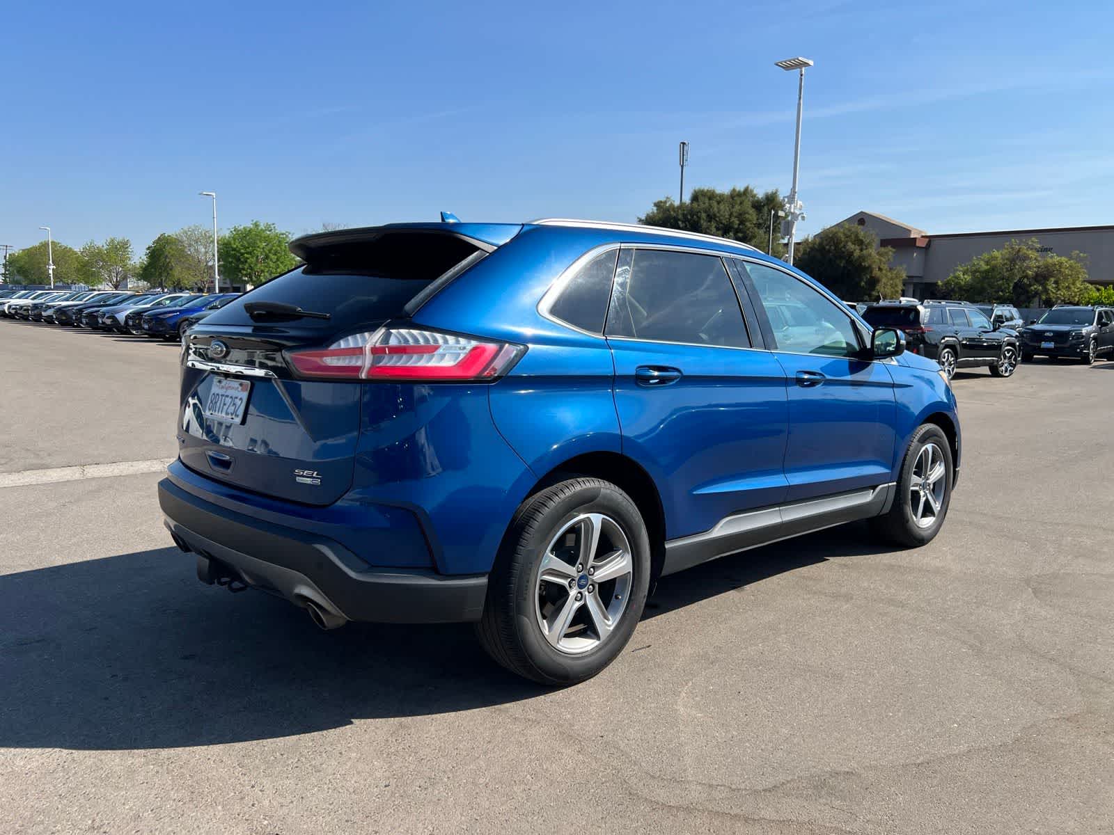 Thumbnail: 2020 Ford Edge - 9