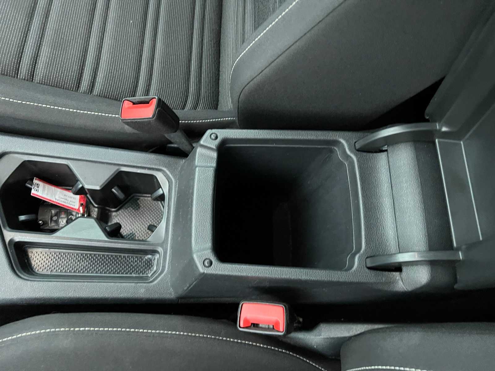 Thumbnail: 2024 Volkswagen Tiguan - 40