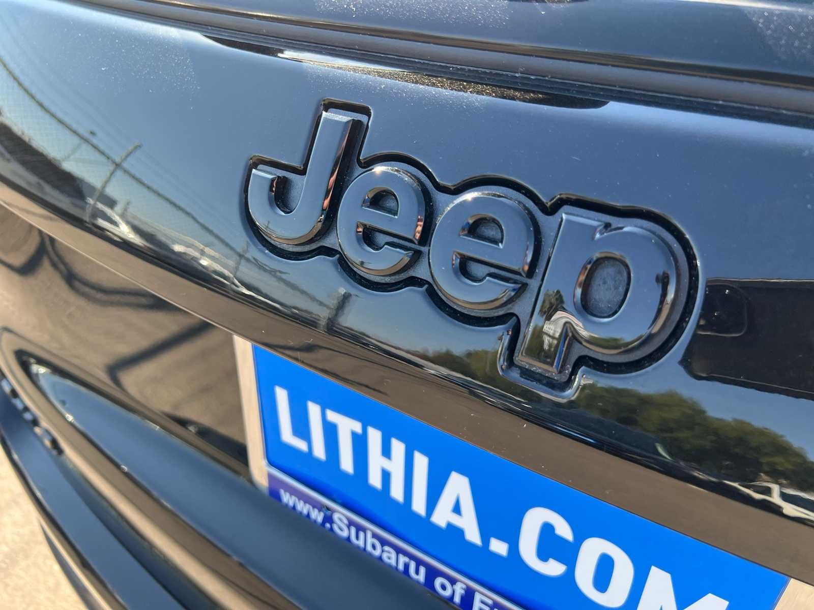 Thumbnail: 2022 Jeep Compass - 6