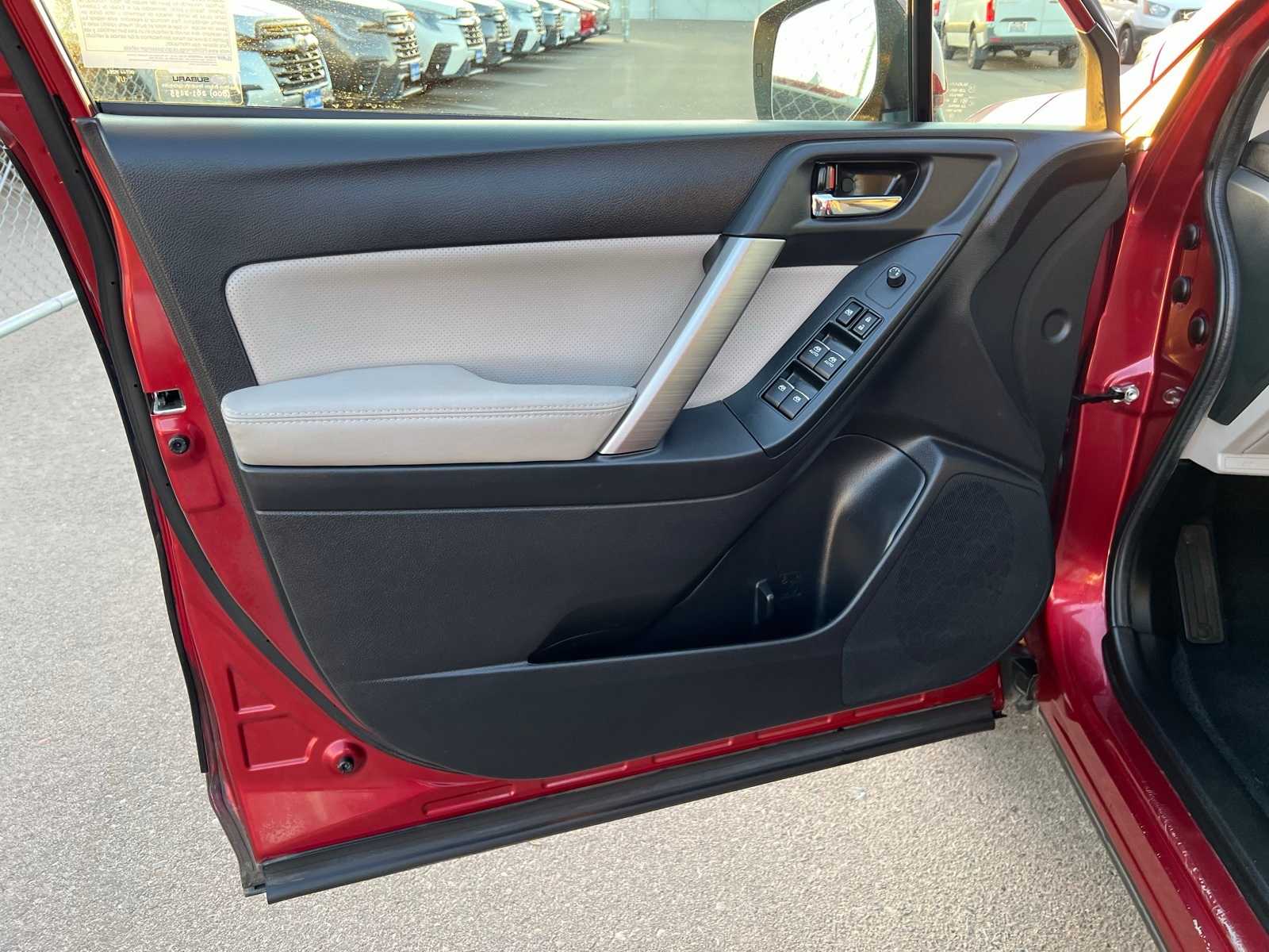 Thumbnail: 2017 Subaru Forester - 16