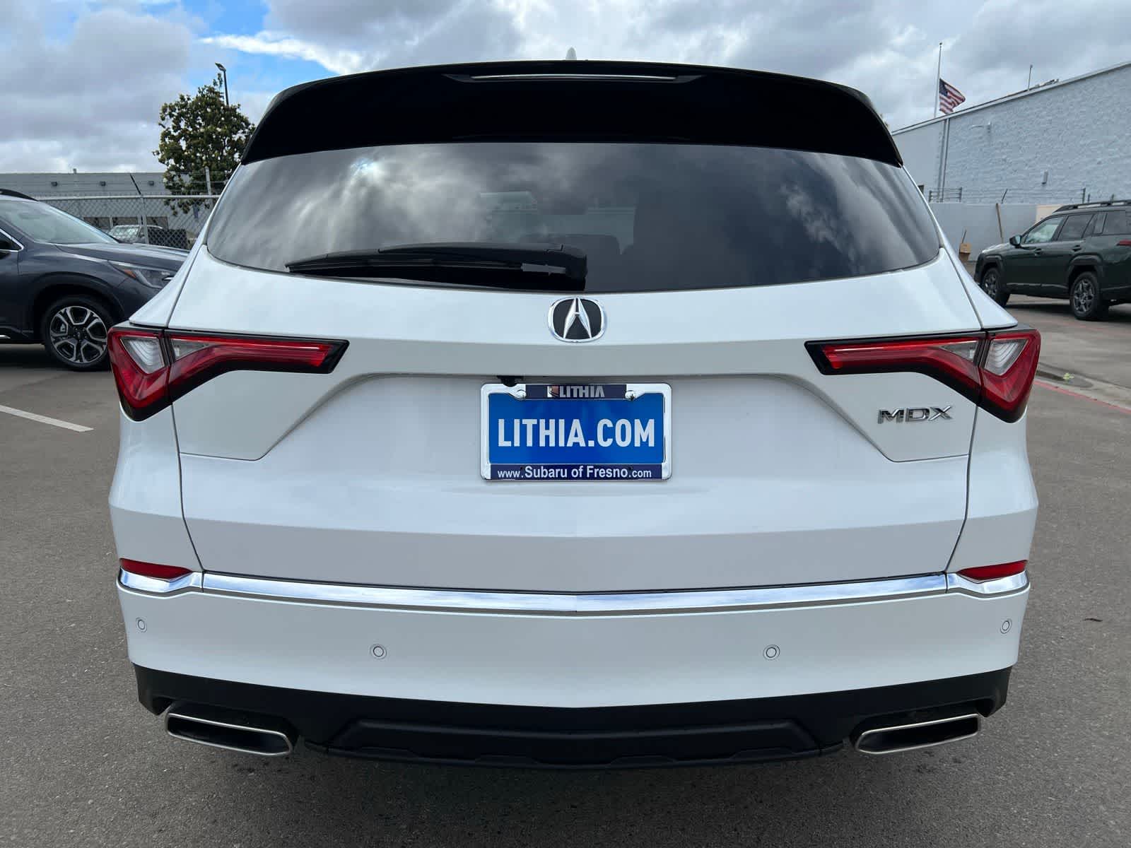 Thumbnail: 2023 Acura MDX - 4