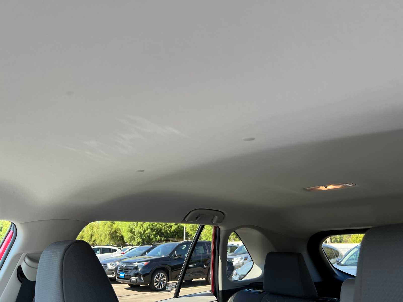Thumbnail: 2021 Toyota RAV4 - 33