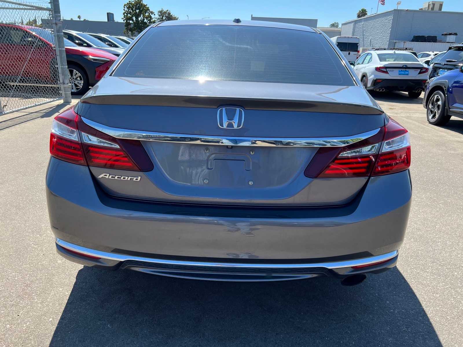 Thumbnail: 2016 Honda Accord - 4