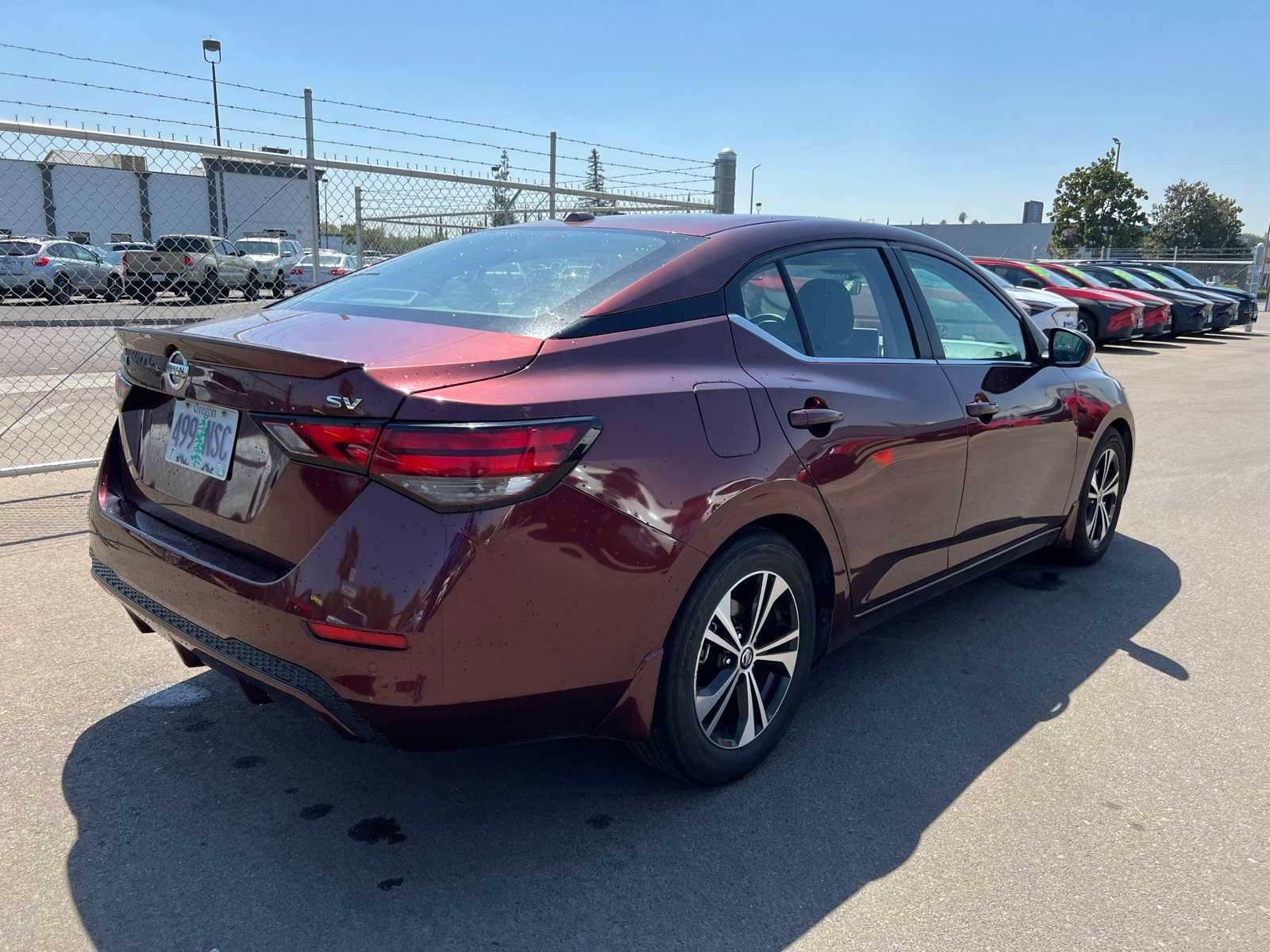 Thumbnail: 2021 Nissan Sentra - 9