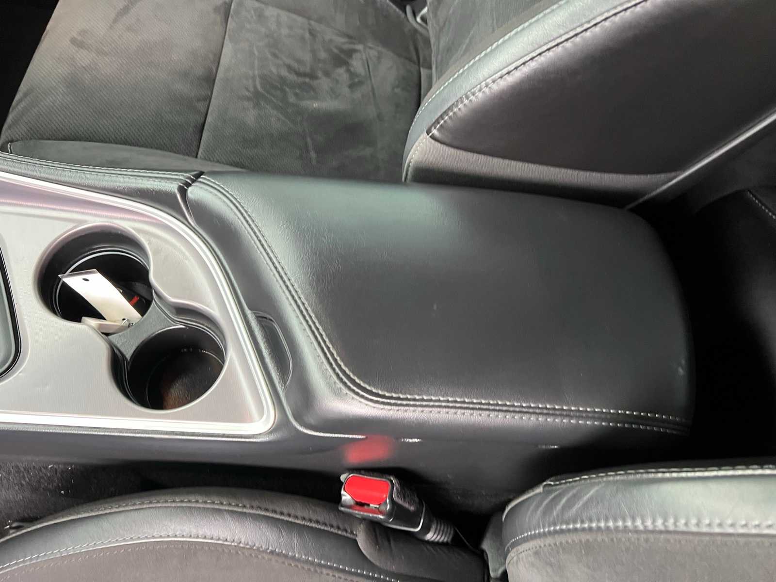 Thumbnail: 2021 Dodge Challenger - 38