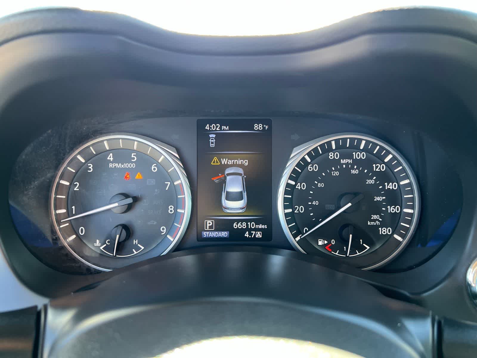 Thumbnail: 2019 INFINITI Q50 - 42