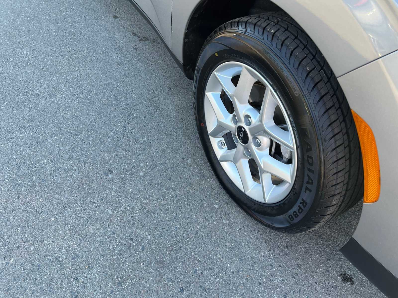 Thumbnail: 2023 Kia Soul - 24