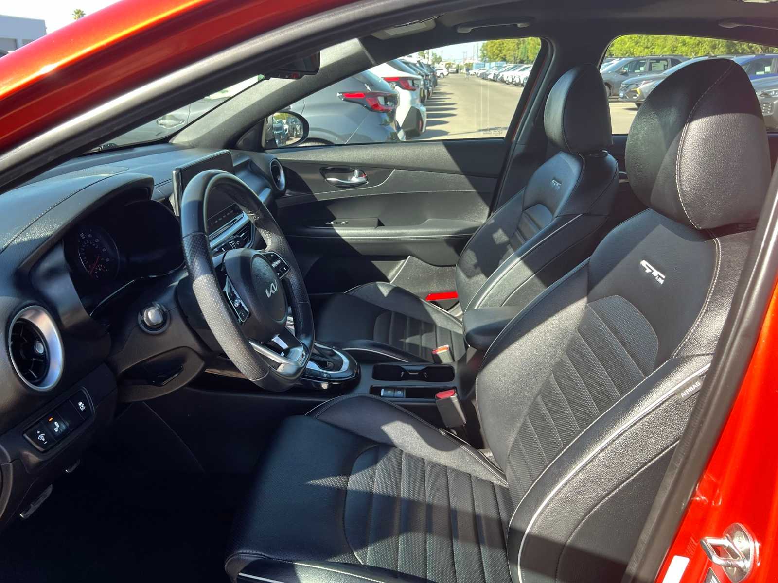 Thumbnail: 2023 Kia Forte - 14