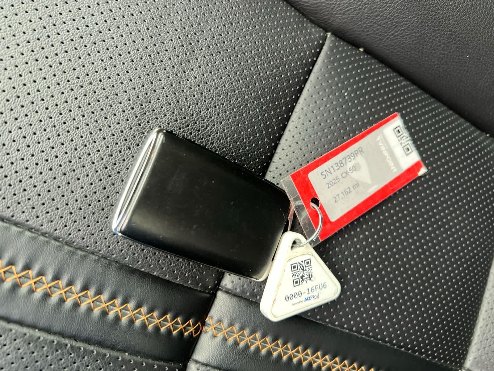 Thumbnail: 2025 Mazda CX-50 - 36