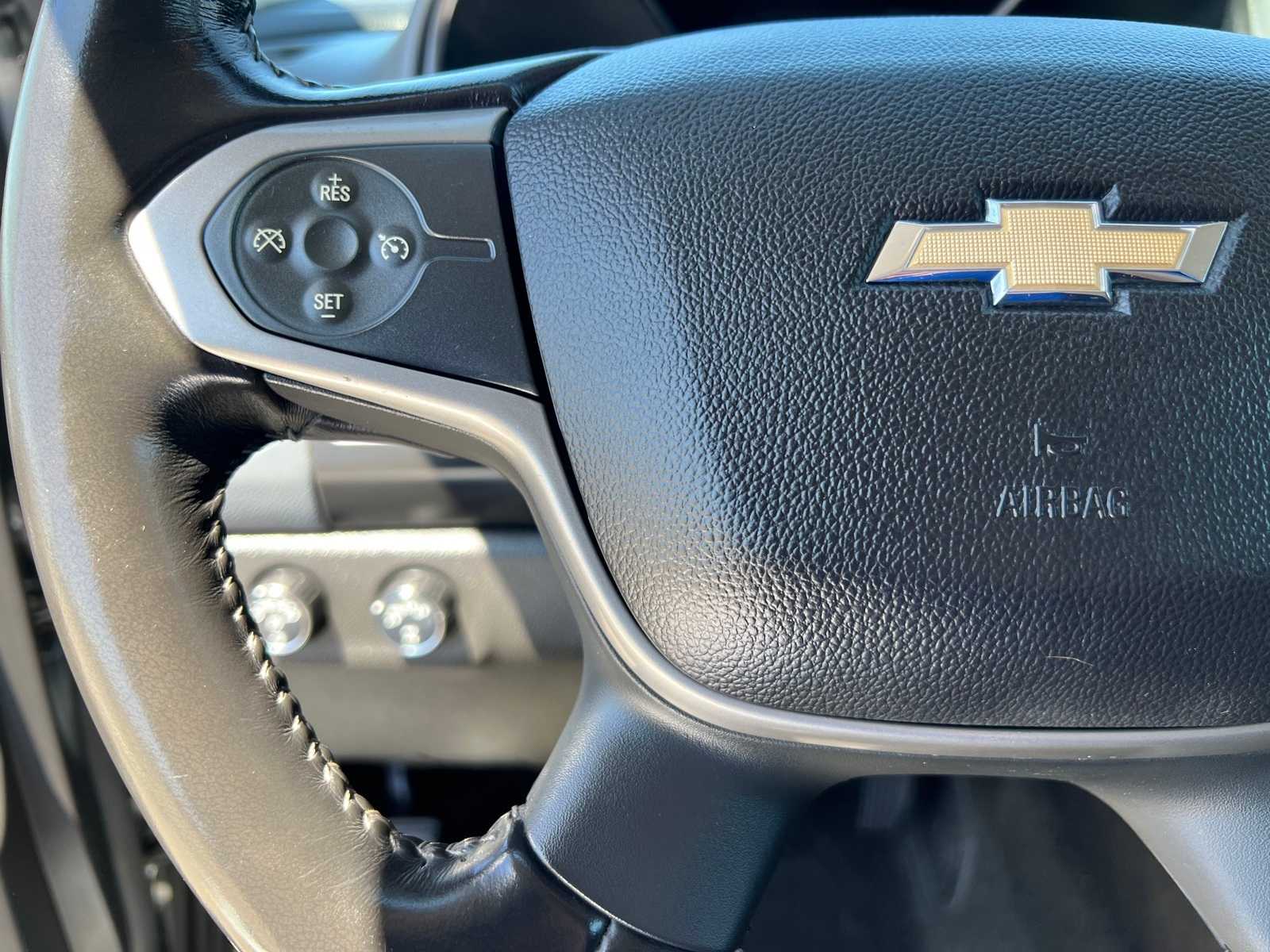 Thumbnail: 2017 Chevrolet Colorado - 34