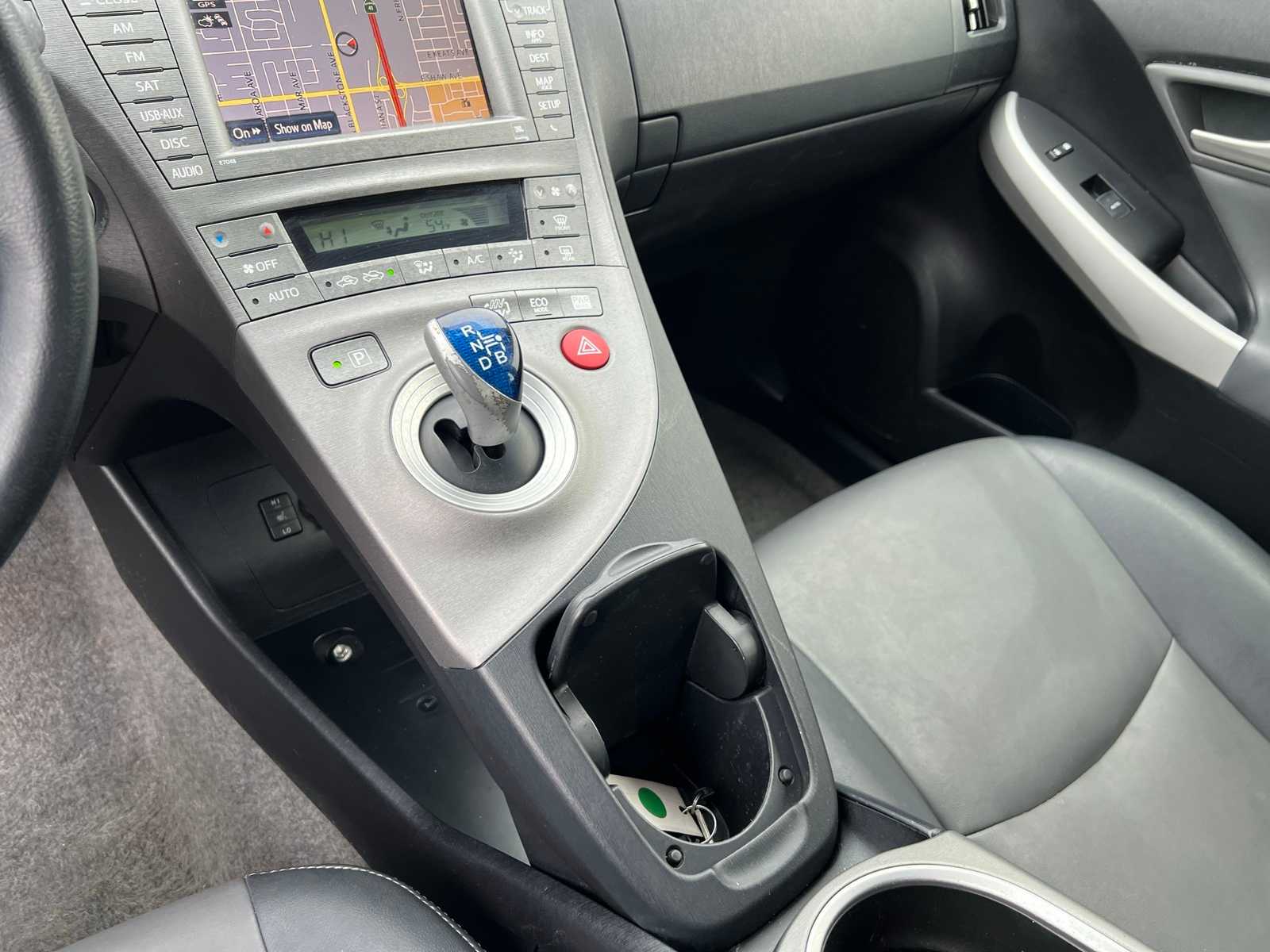 Thumbnail: 2012 Toyota Prius - 42