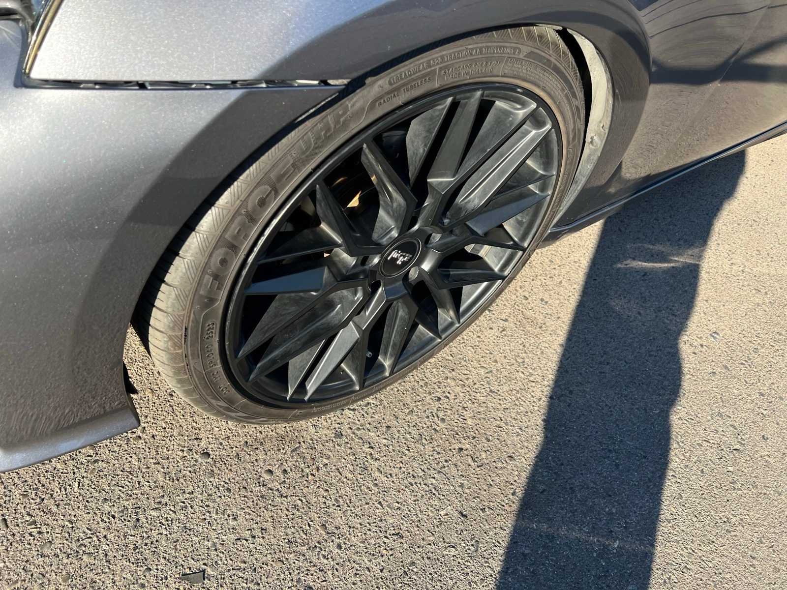 Thumbnail: 2015 Lexus IS - 11
