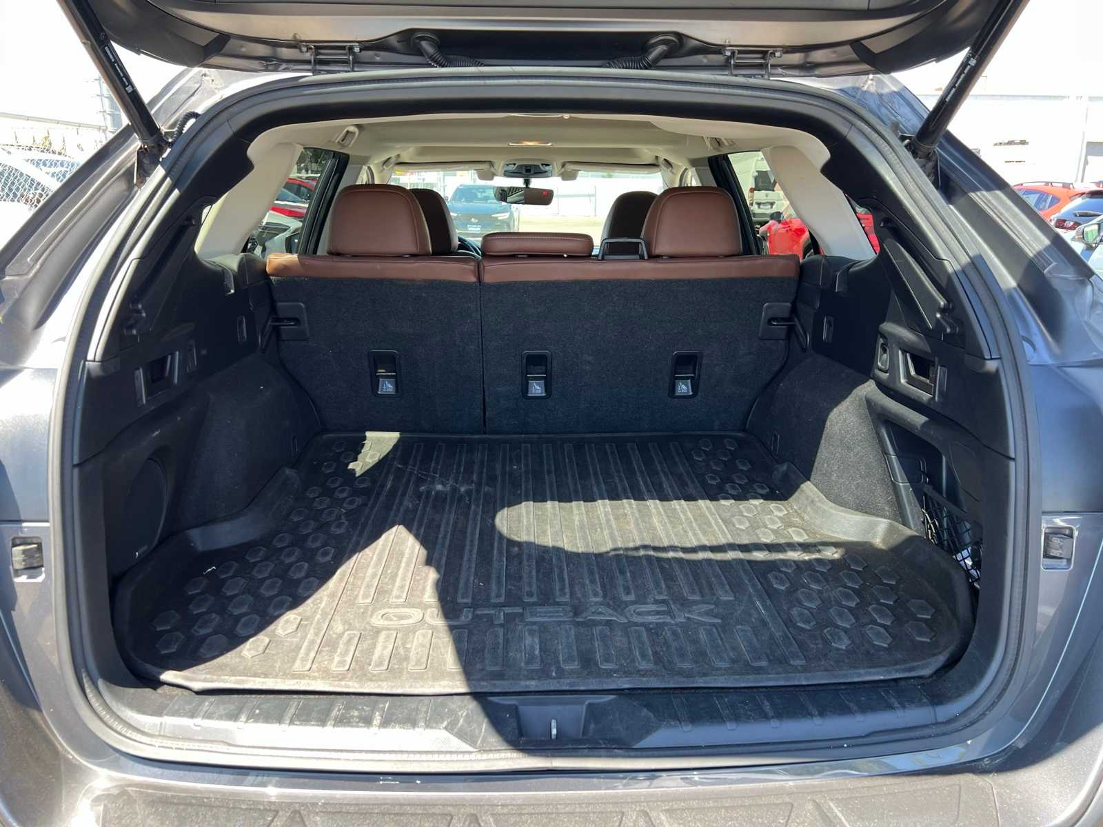 Thumbnail: 2020 Subaru Outback - 8
