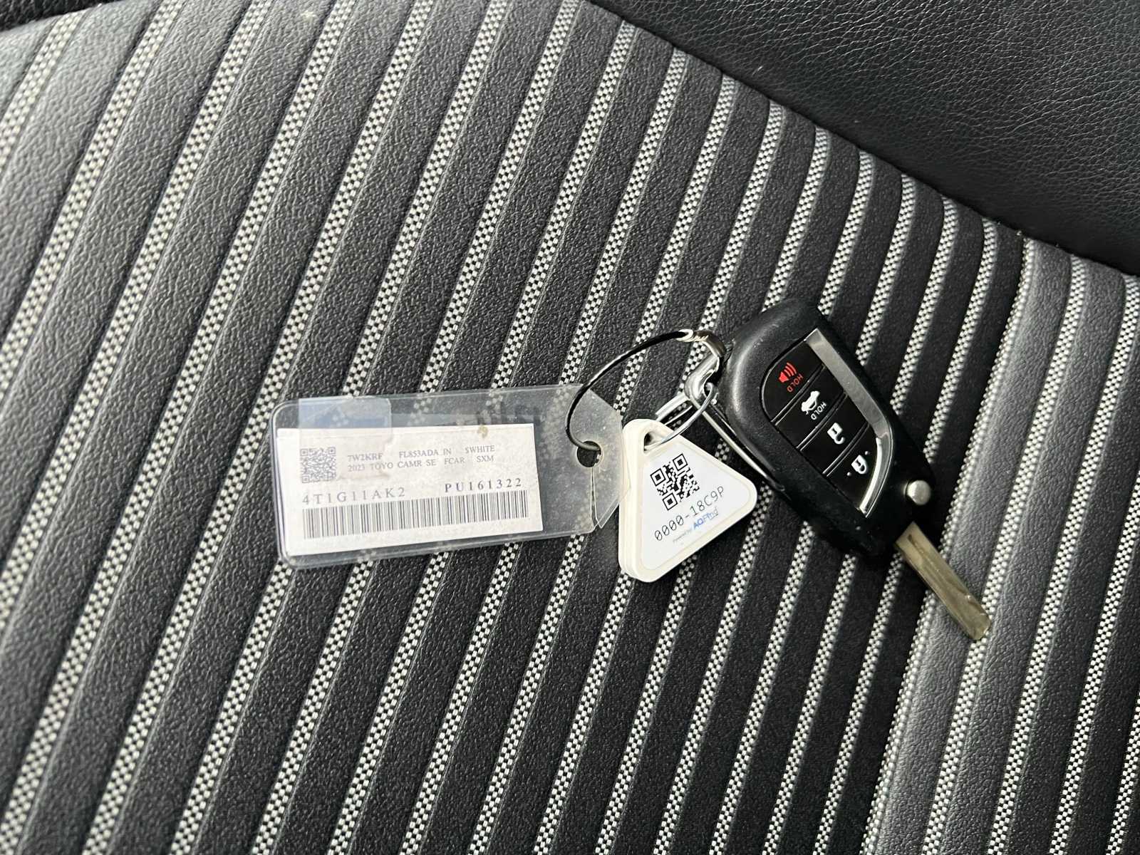 Thumbnail: 2023 Toyota Camry - 36