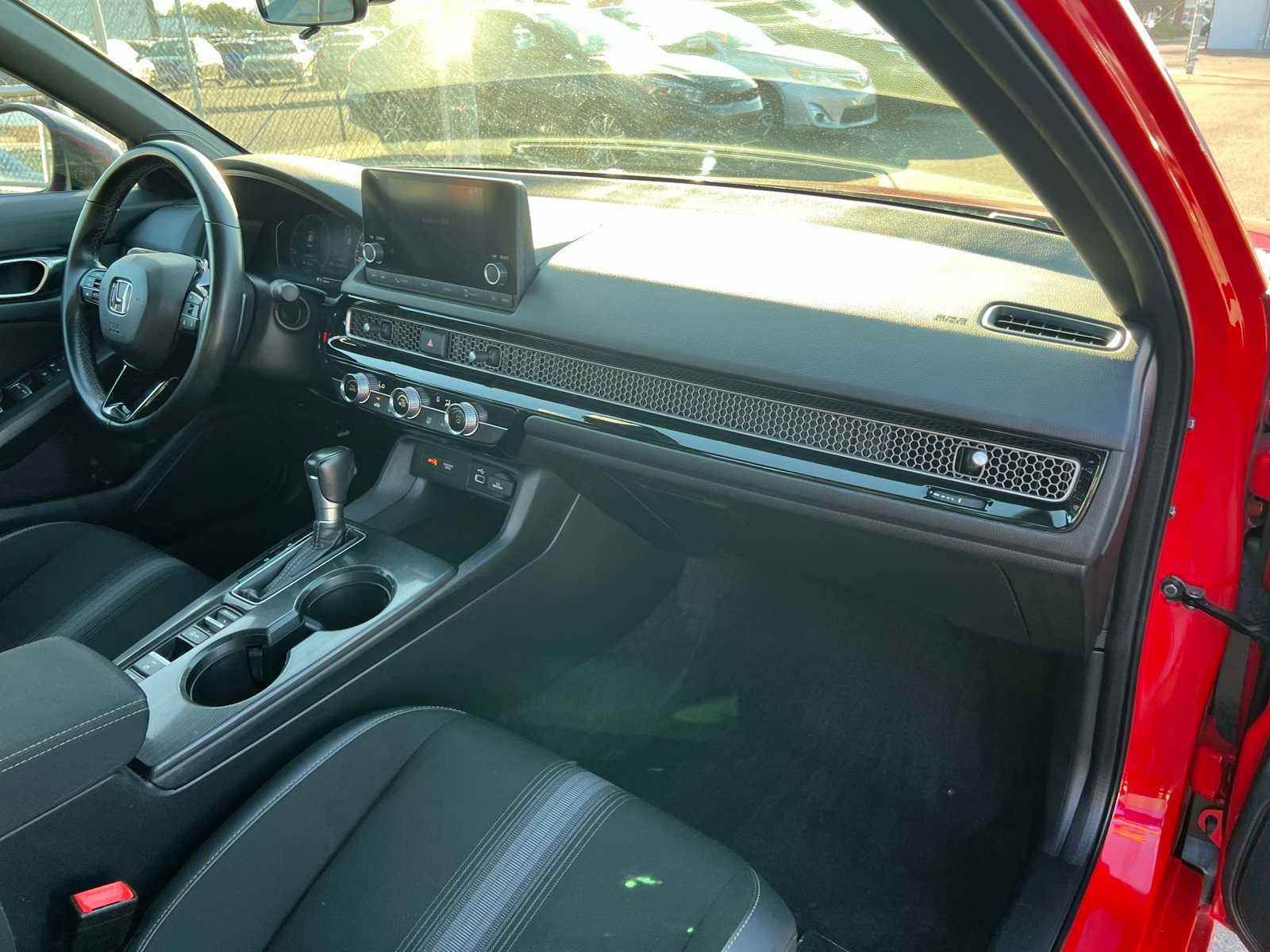 Thumbnail: 2022 Honda Civic - 26