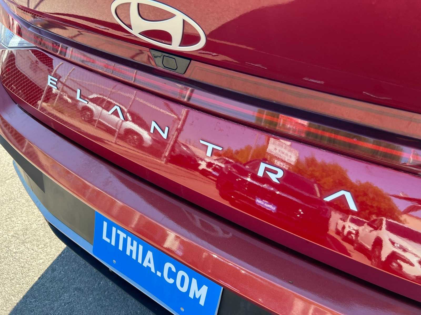 Thumbnail: 2024 Hyundai Elantra - 6