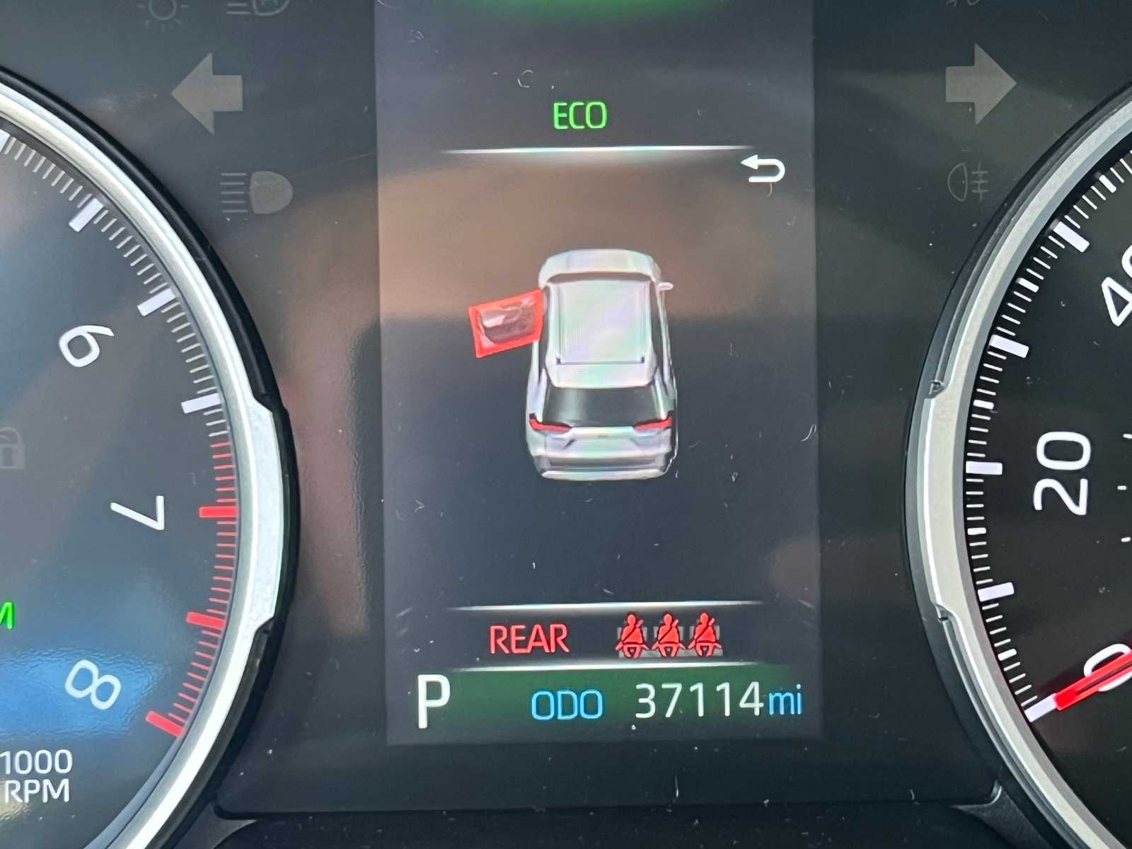 Thumbnail: 2021 Toyota RAV4 - 36