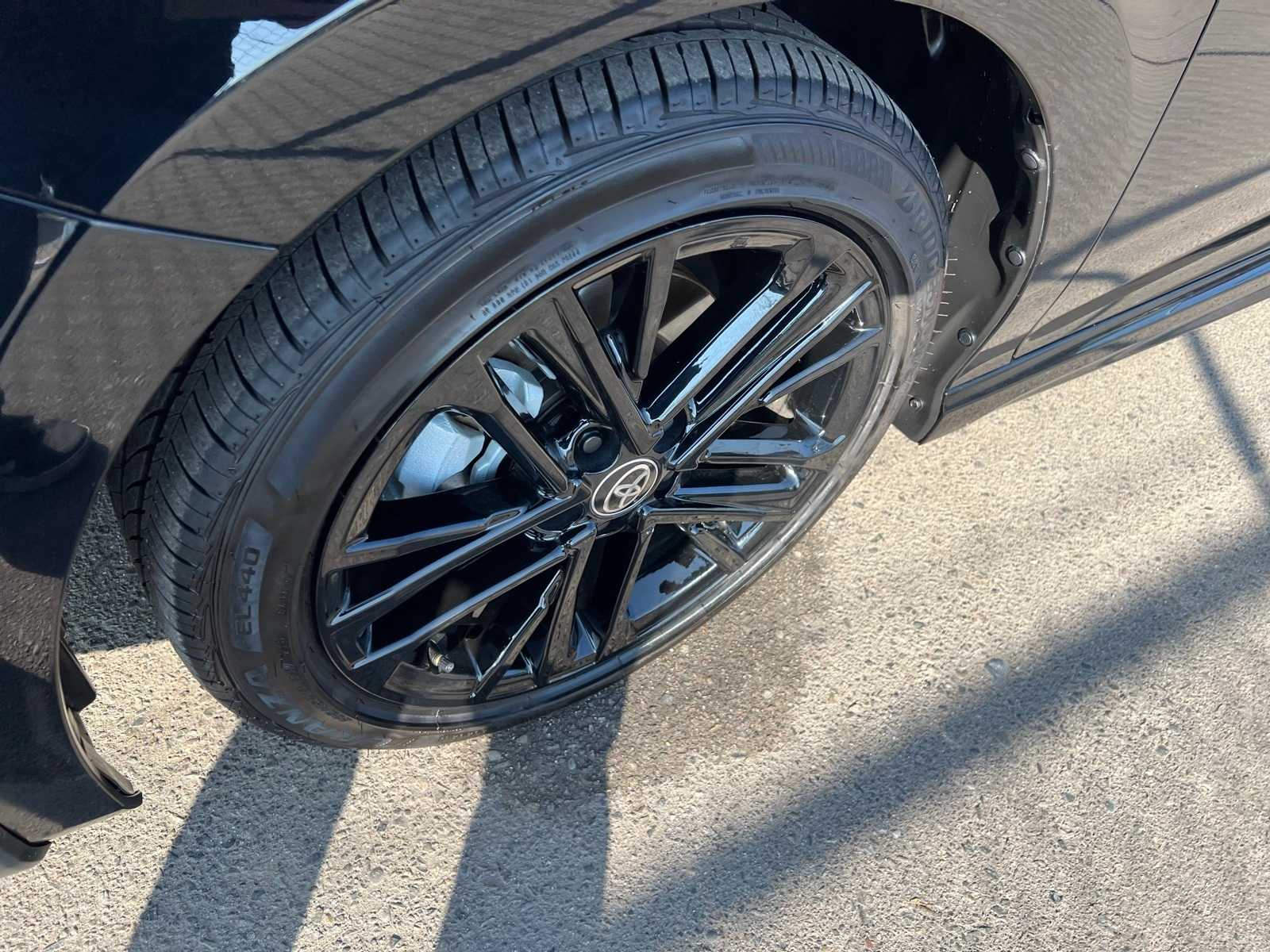 Thumbnail: 2025 Toyota Camry - 13