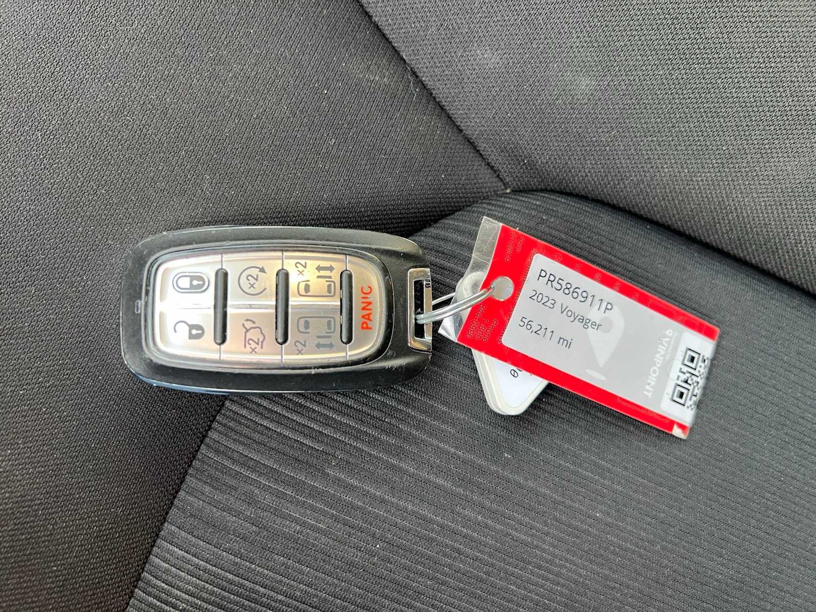 Thumbnail: 2023 Chrysler Voyager - 43