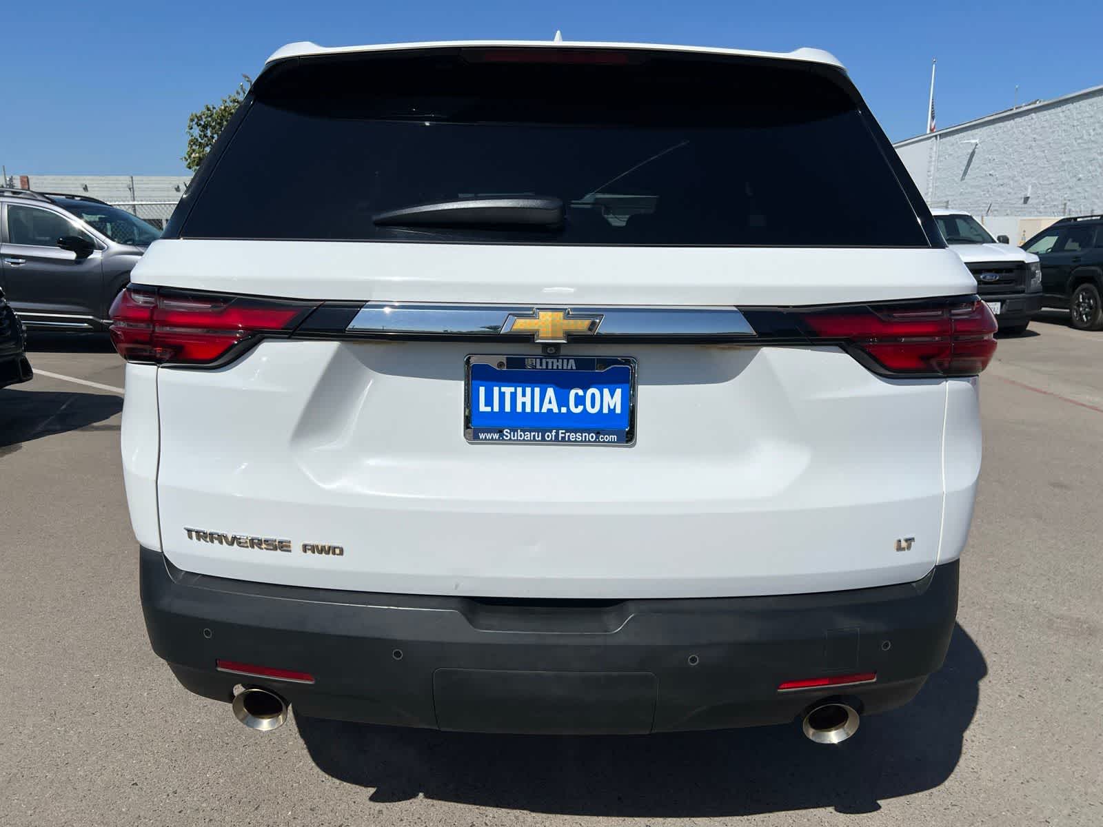 Thumbnail: 2023 Chevrolet Traverse - 3