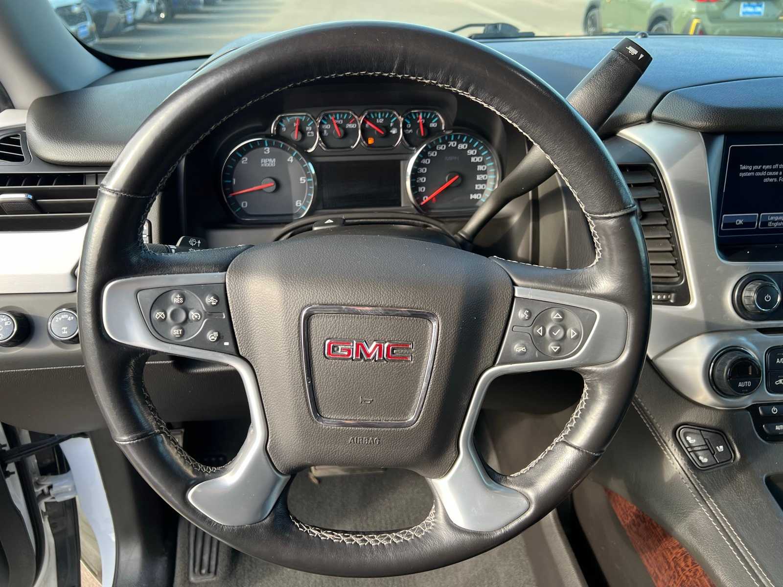 Thumbnail: 2019 GMC Yukon - 33