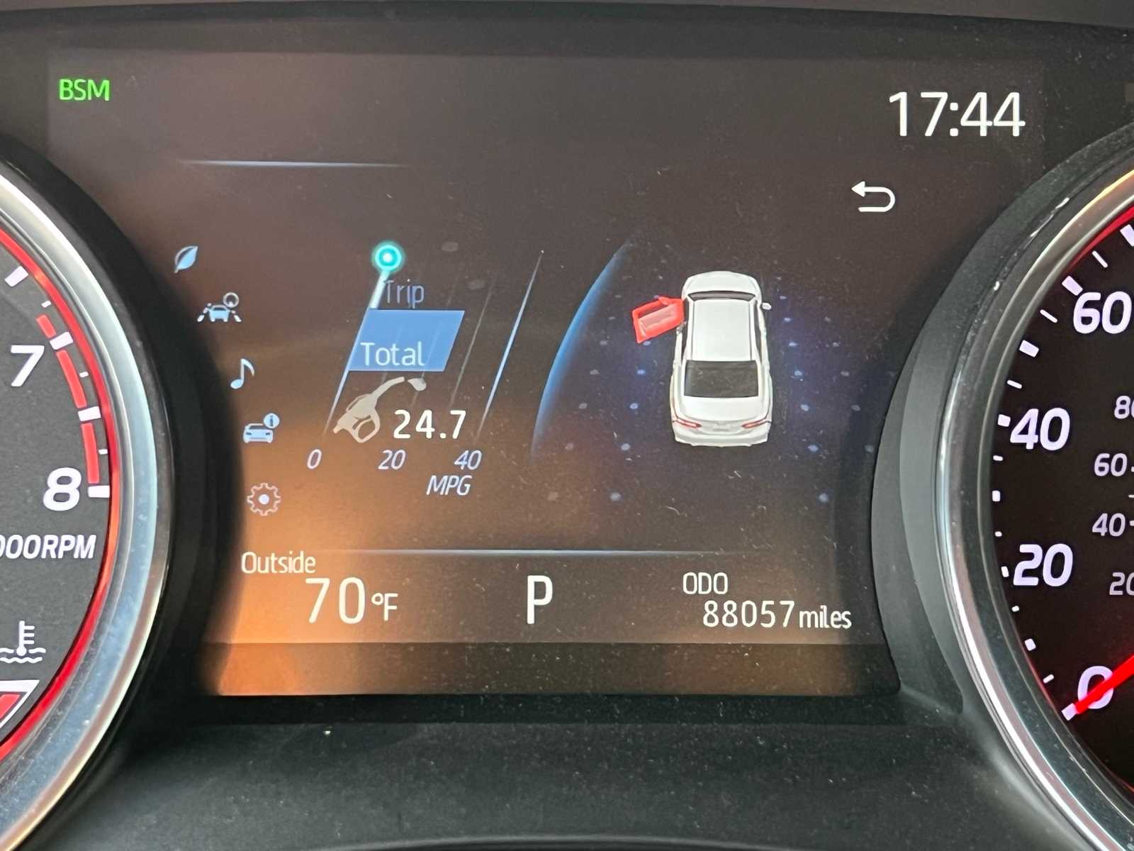 Thumbnail: 2020 Toyota Camry - 34