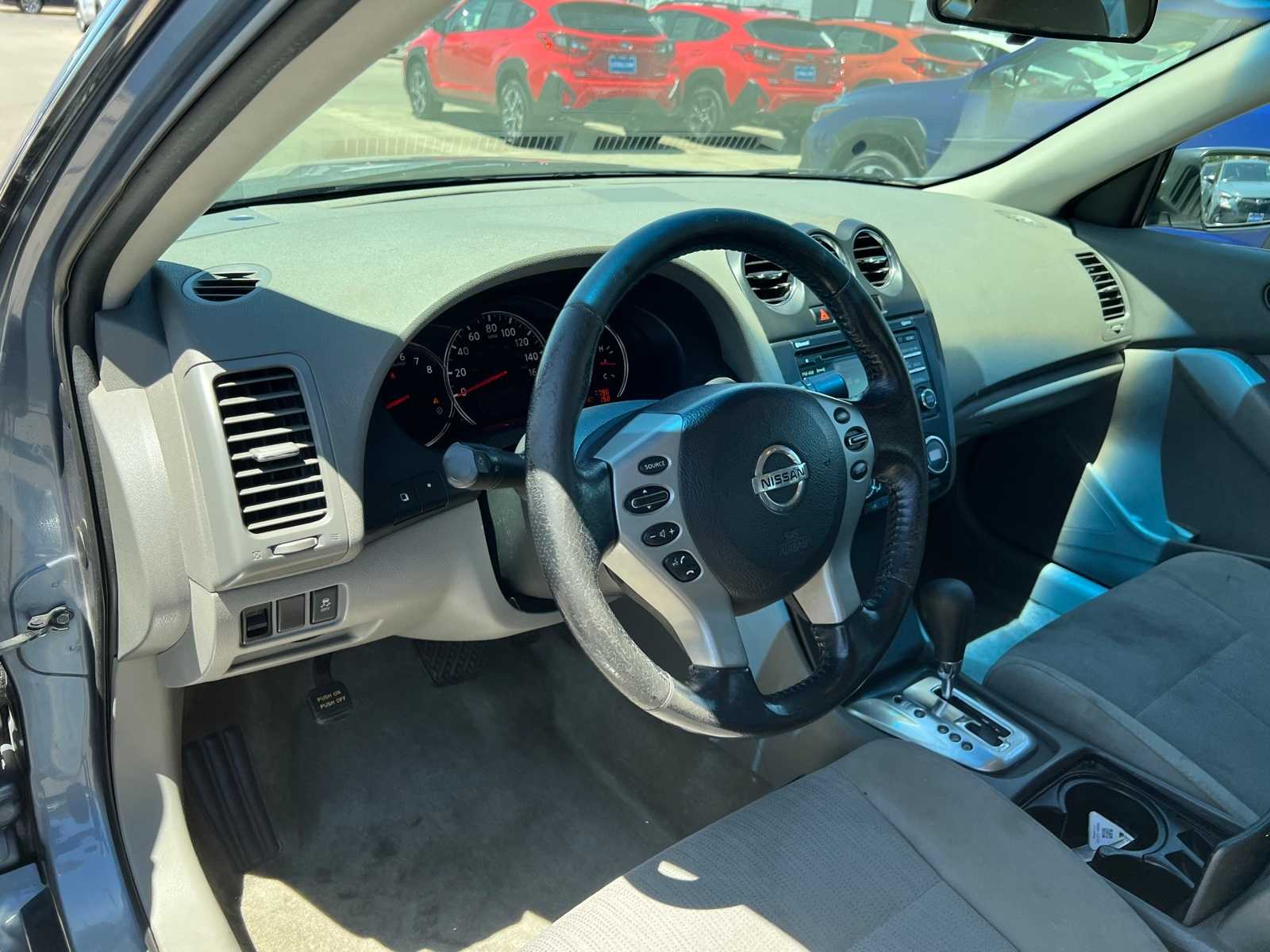 Thumbnail: 2012 Nissan Altima - 14