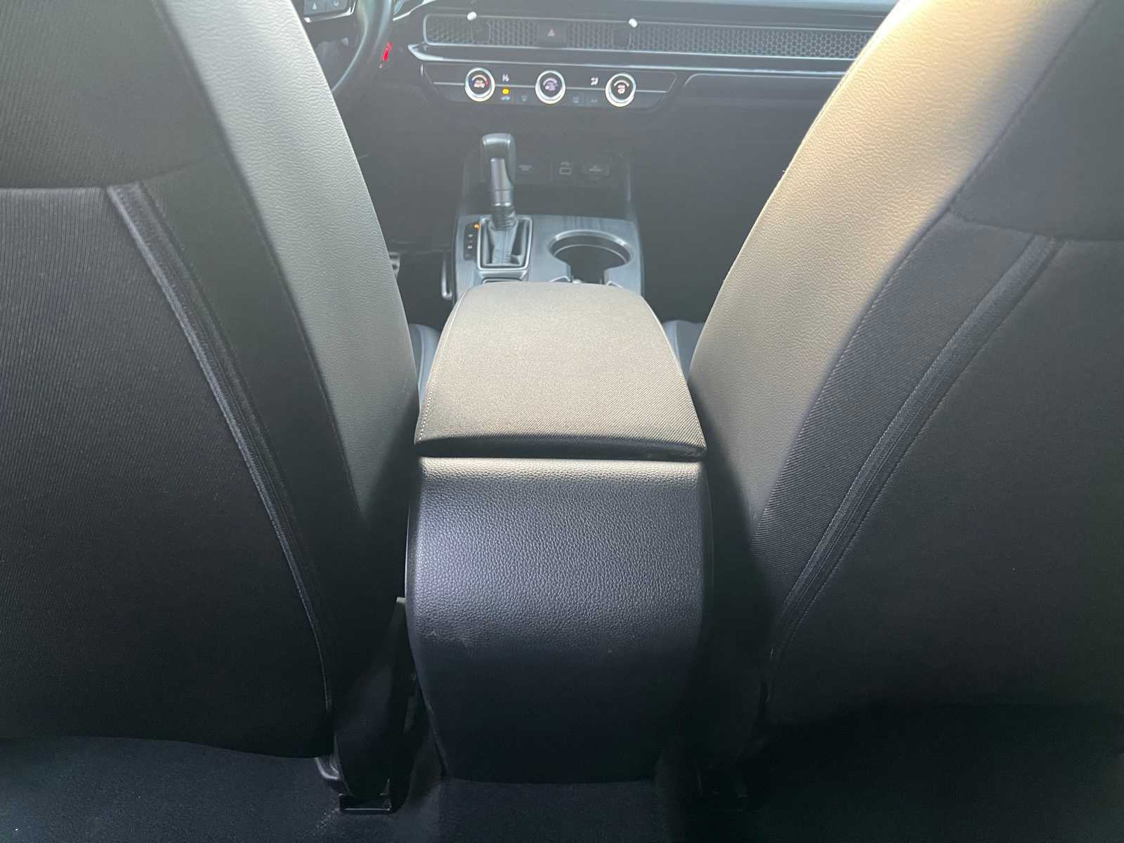 Thumbnail: 2024 Honda Civic - 32