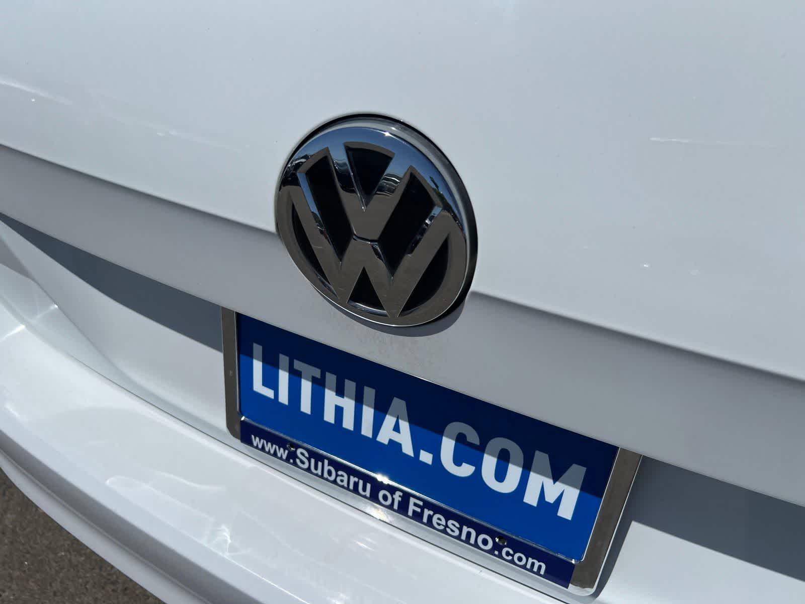 Thumbnail: 2015 Volkswagen Golf - 5