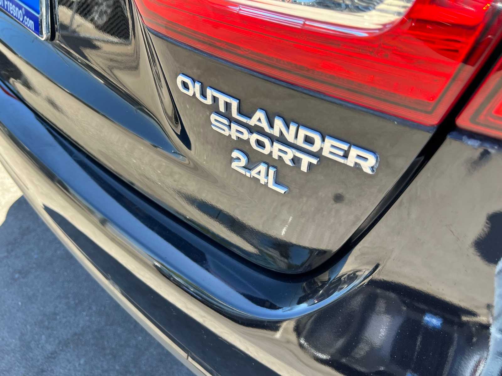 Thumbnail: 2015 Mitsubishi Outlander Sport - 7