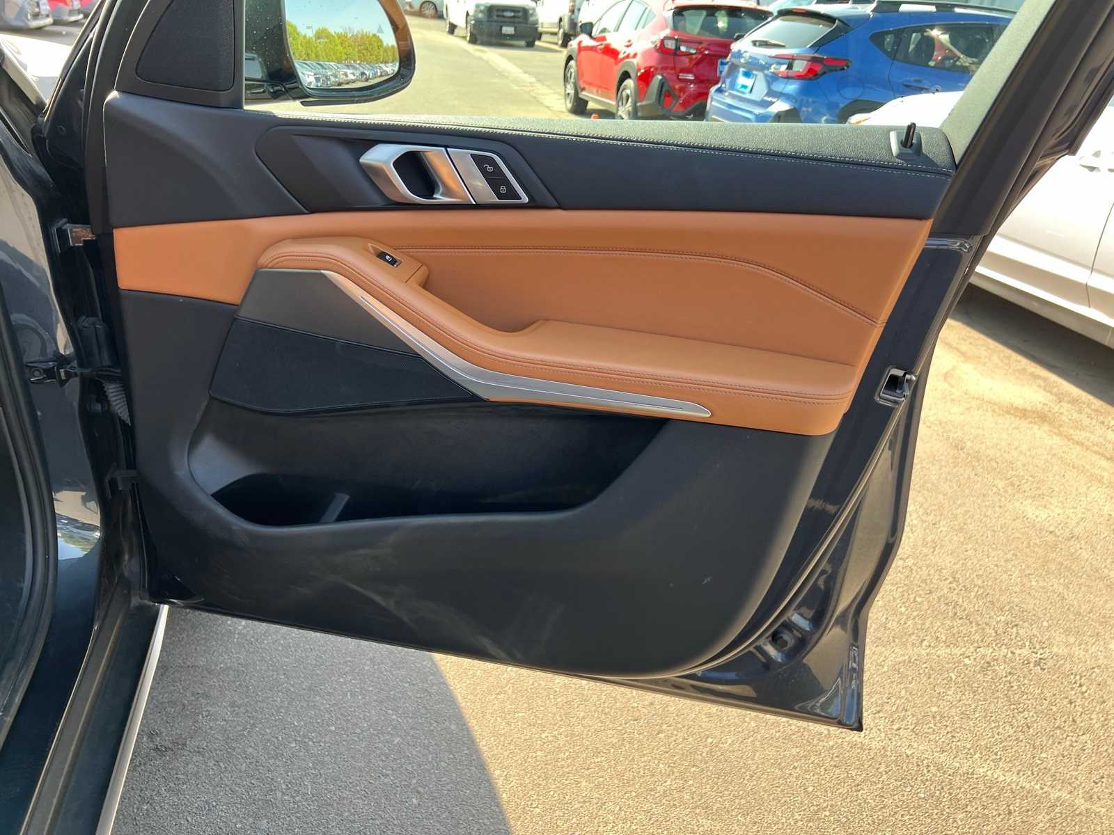 Thumbnail: 2022 BMW X5 - 28