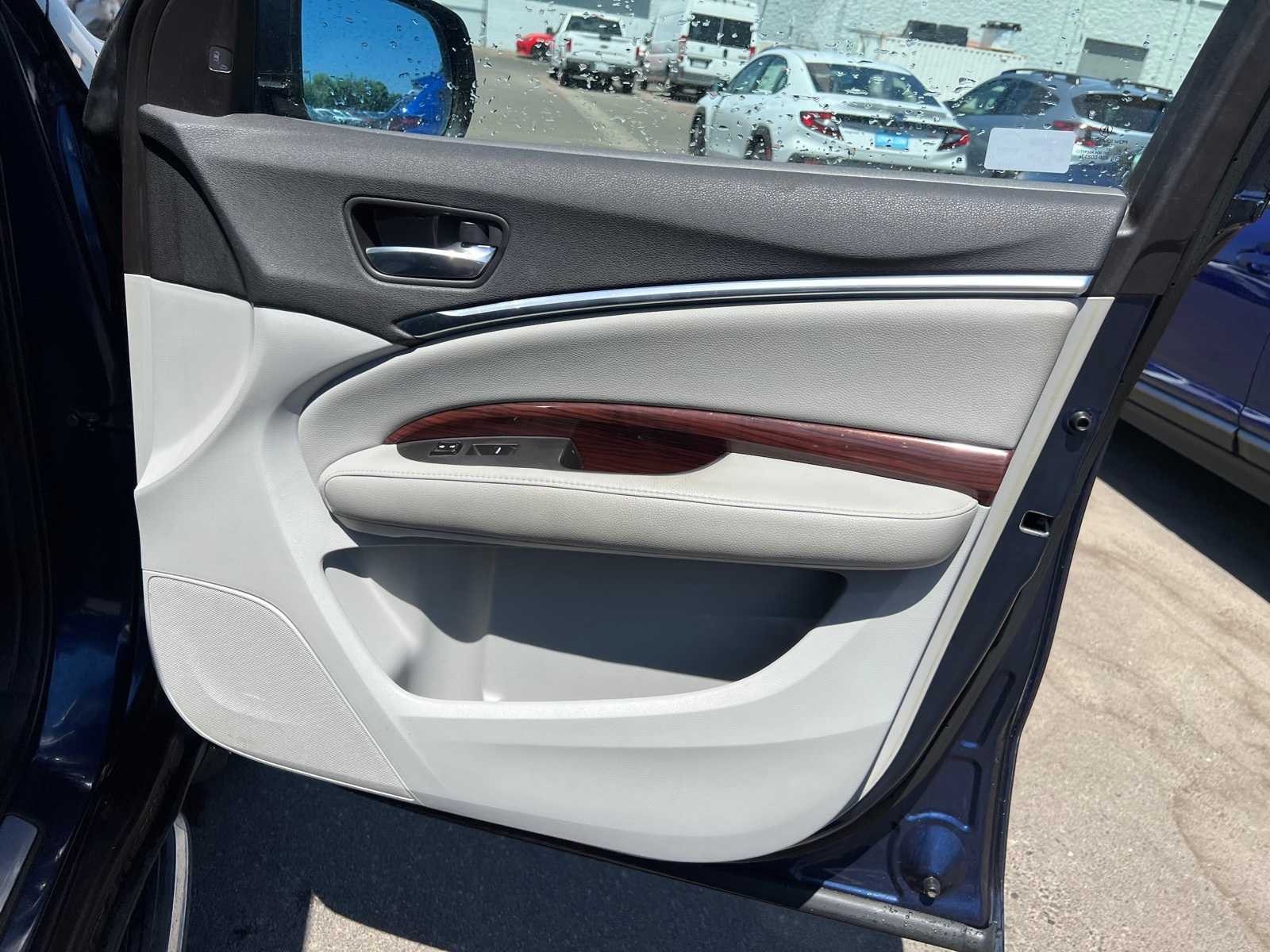 Thumbnail: 2014 Acura MDX - 27