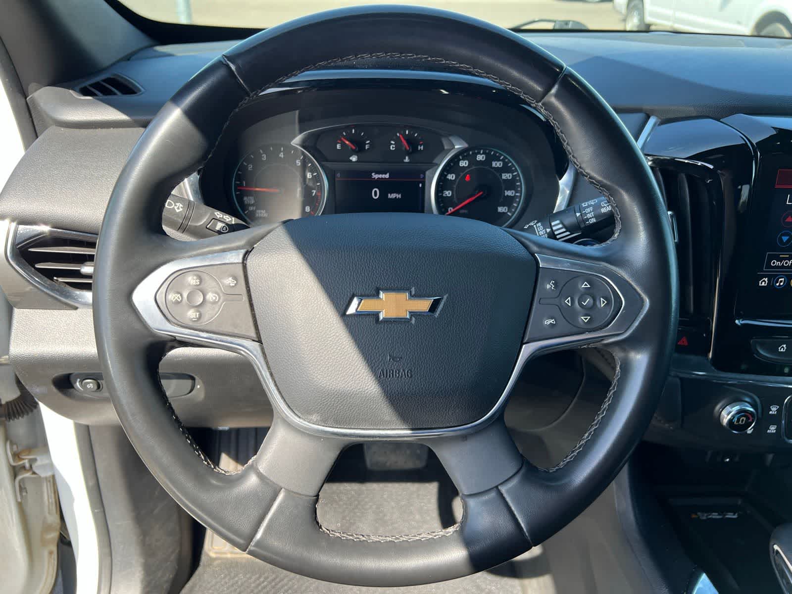 Thumbnail: 2023 Chevrolet Traverse - 33