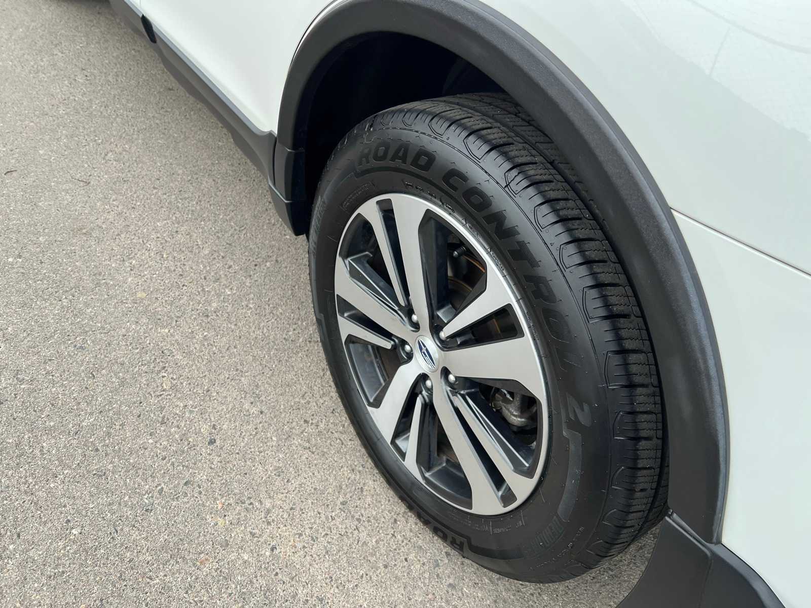 Thumbnail: 2019 Subaru Outback - 17