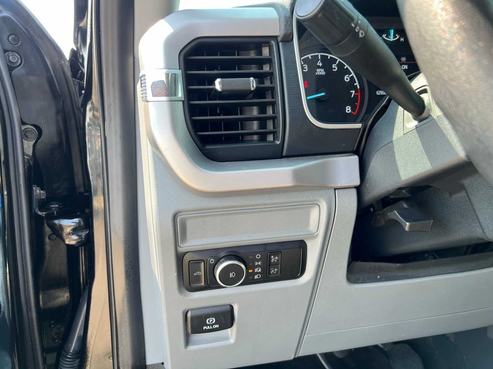 Thumbnail: 2023 Ford F-150 - 31