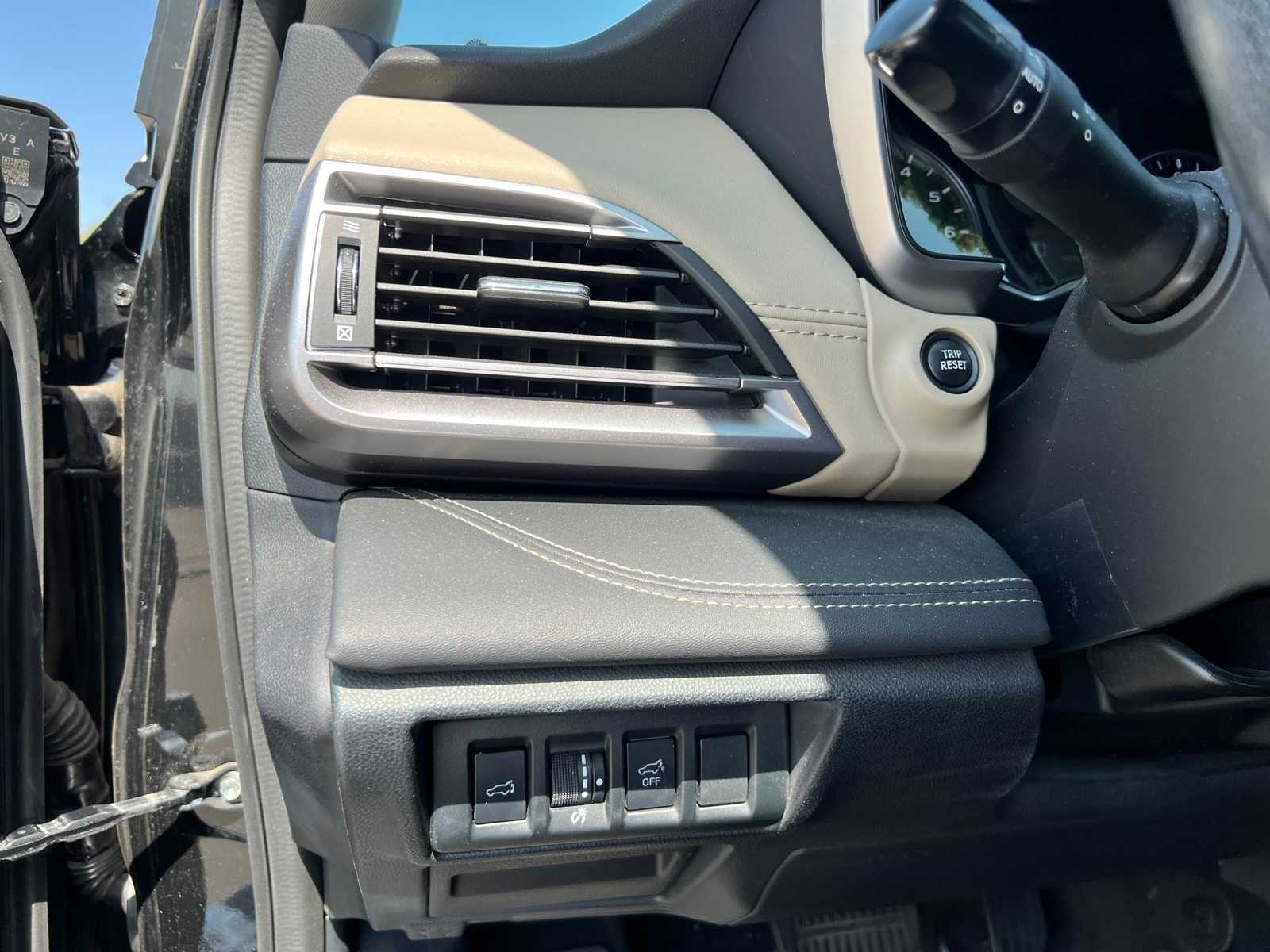 Thumbnail: 2022 Subaru Outback - 29