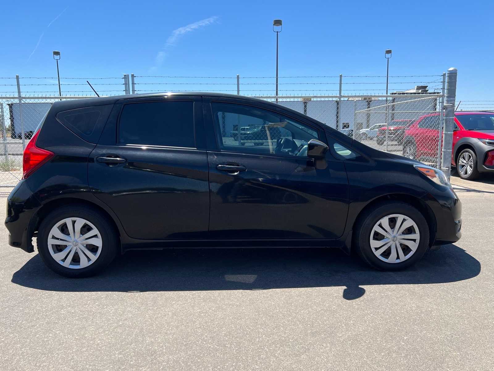 Thumbnail: 2018 Nissan Versa Note - 10