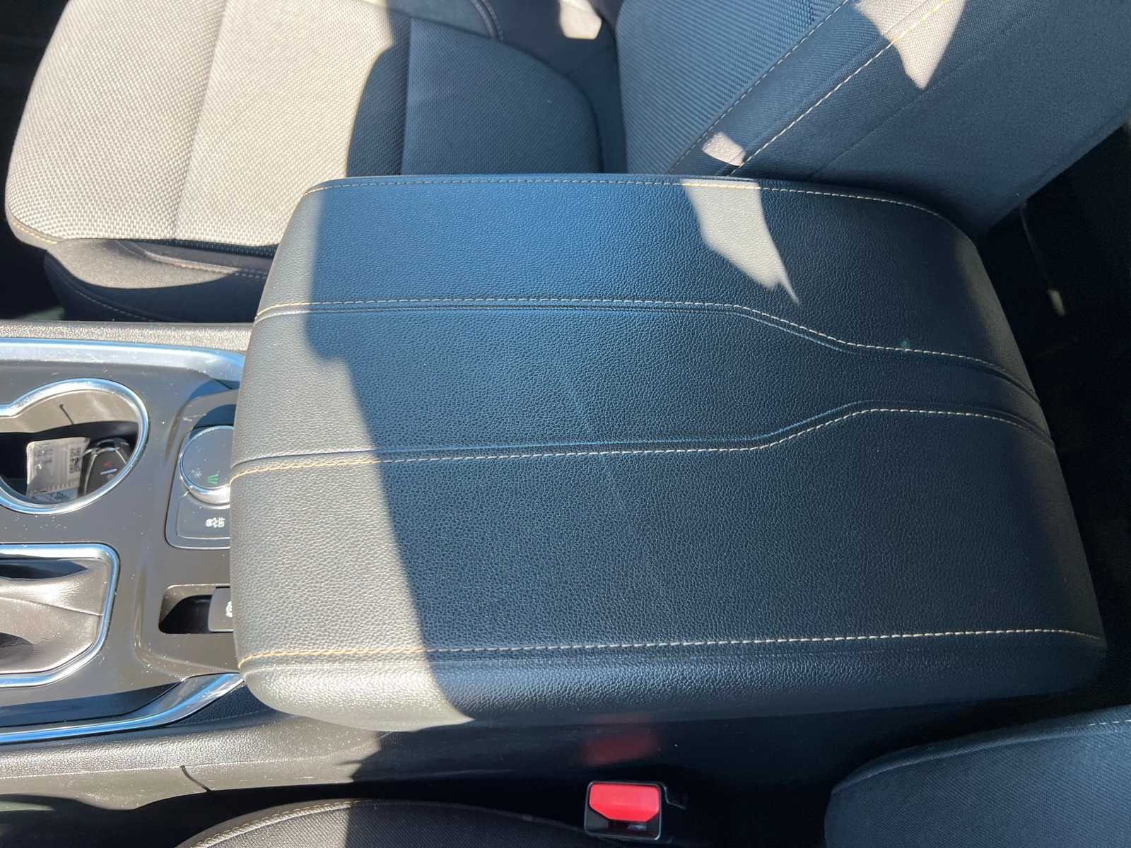 Thumbnail: 2021 Chevrolet Traverse - 40