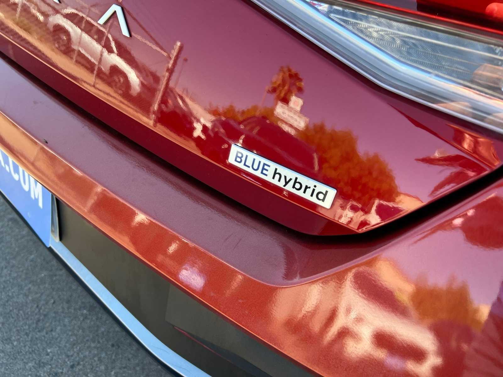 Thumbnail: 2024 Hyundai Elantra - 7