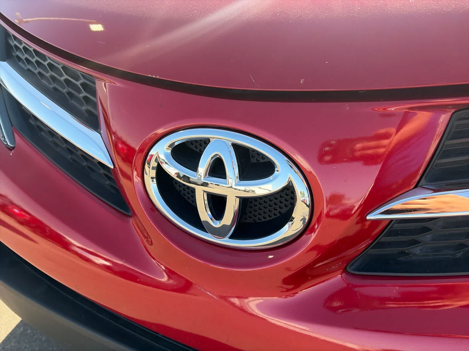 Thumbnail: 2014 Toyota RAV4 - 2