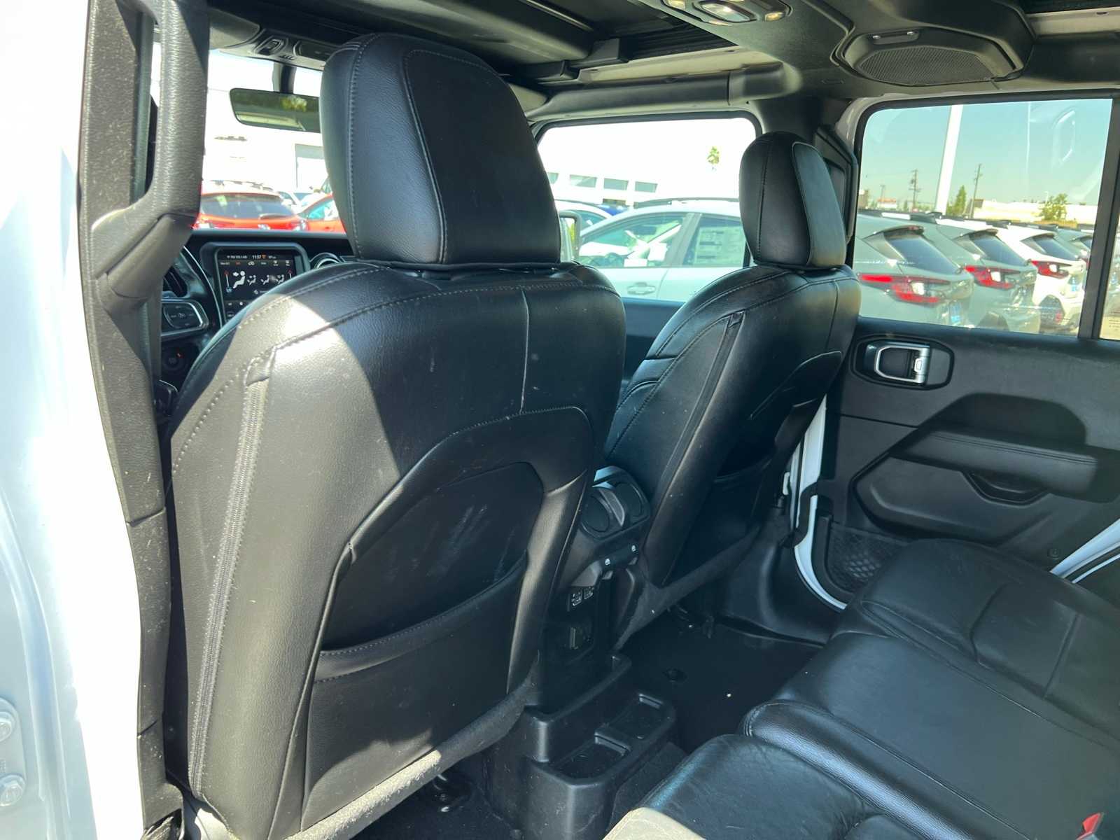 Thumbnail: 2021 Jeep Wrangler - 17