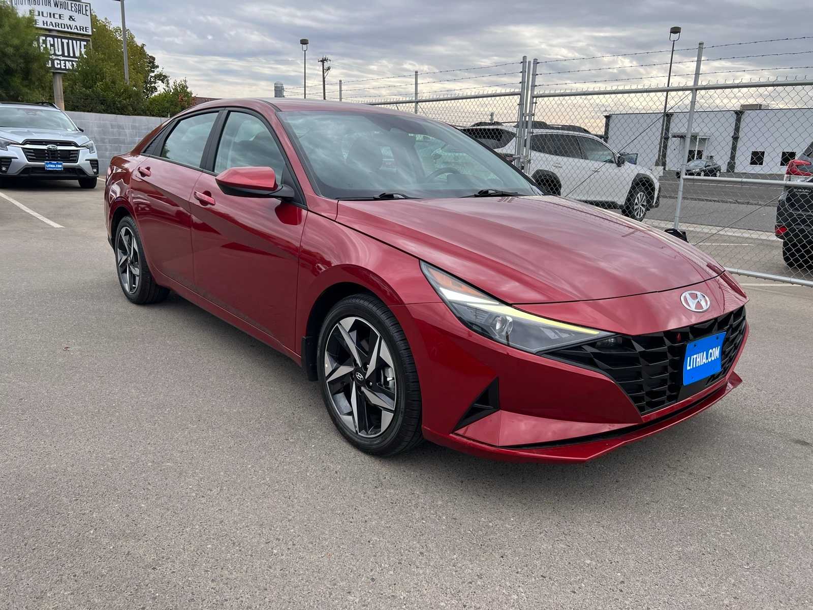 Thumbnail: 2023 Hyundai Elantra - 10