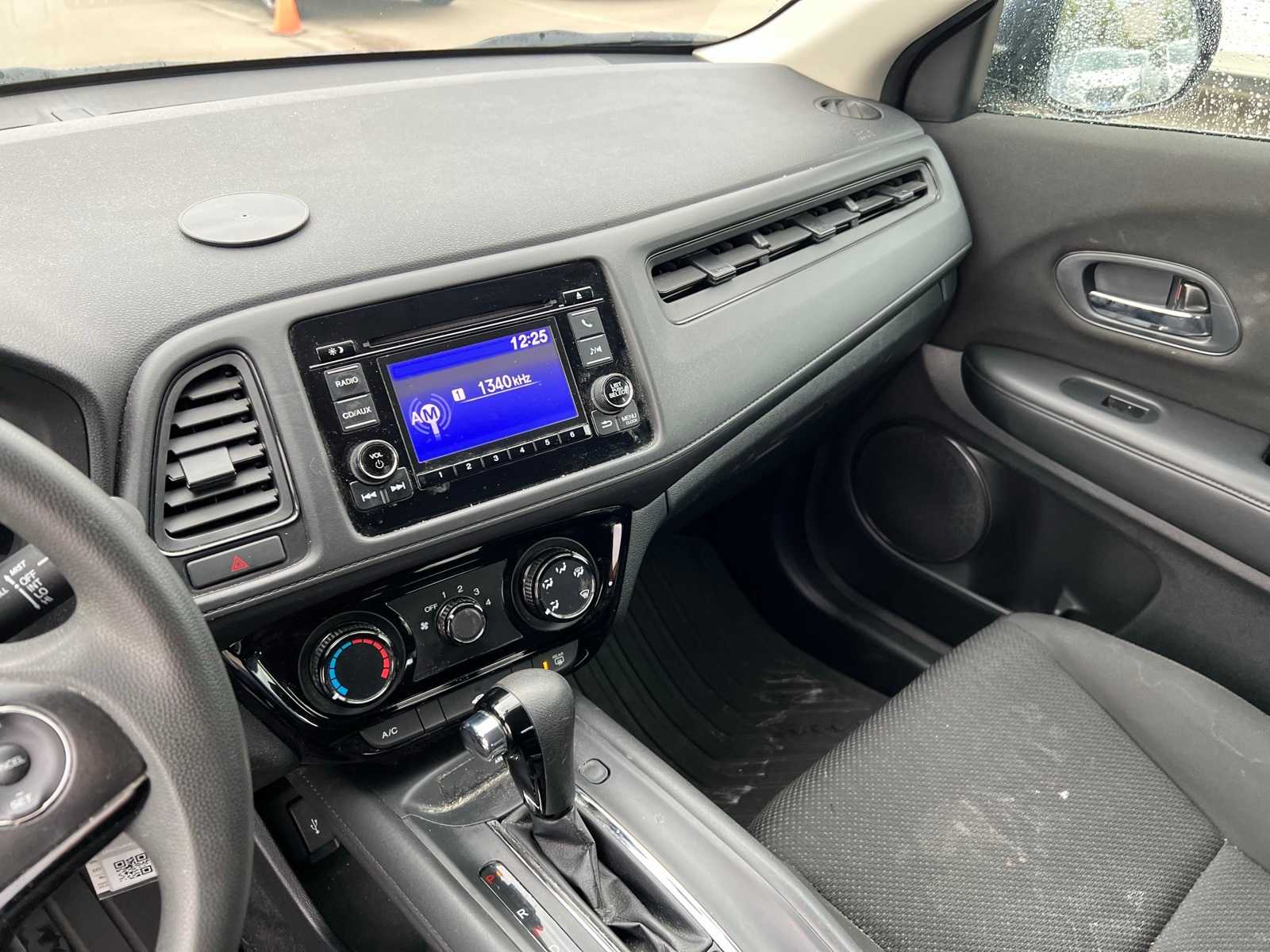 Thumbnail: 2018 Honda HR-V - 31