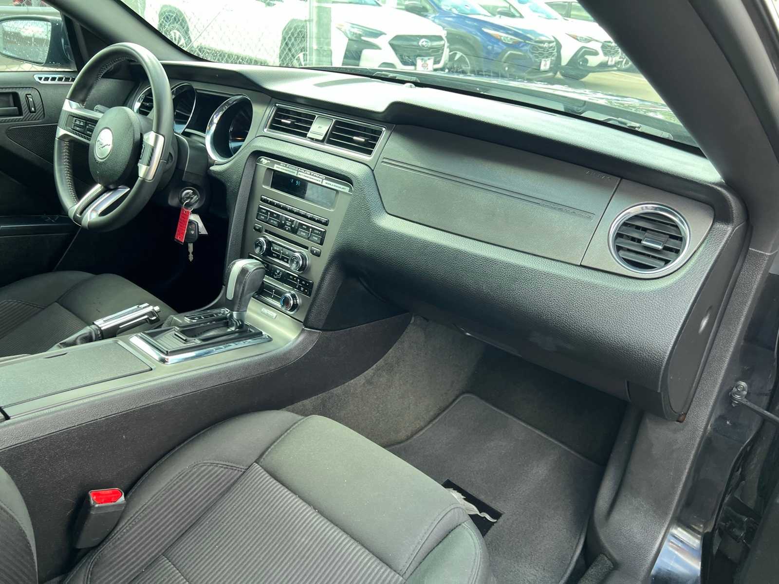 Thumbnail: 2014 Ford Mustang - 24