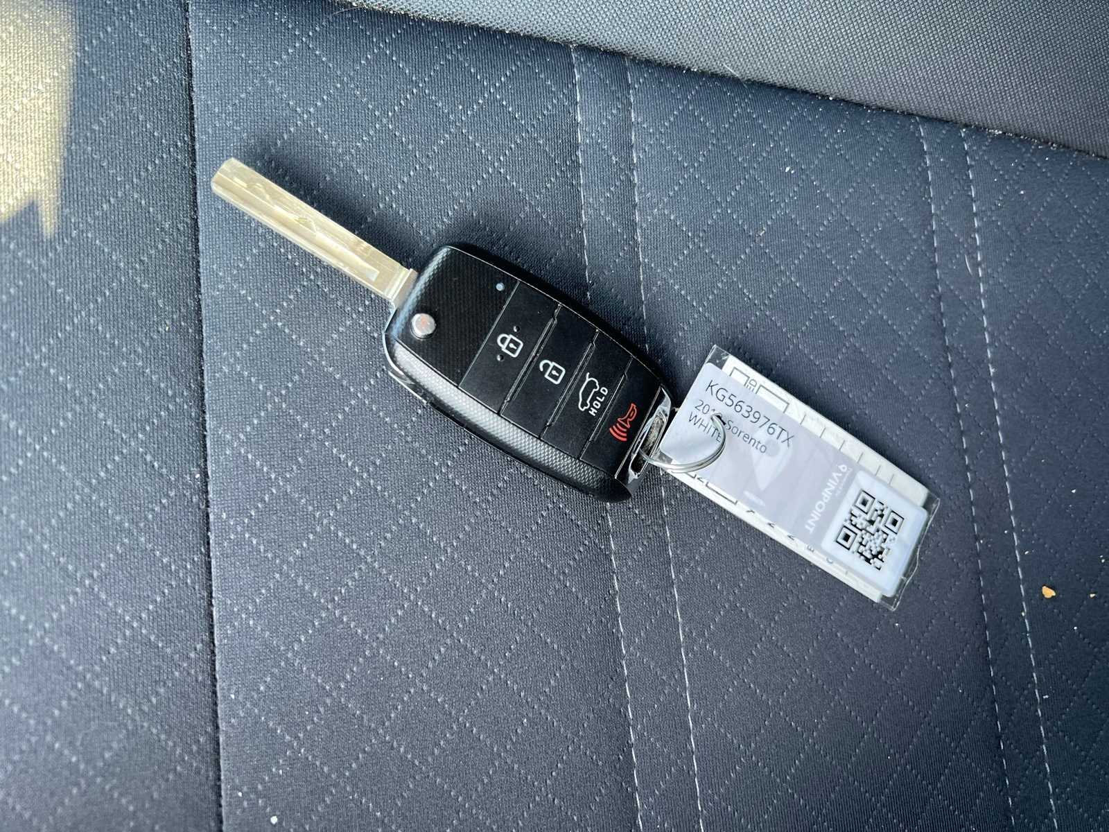 Thumbnail: 2019 Kia Sorento - 37