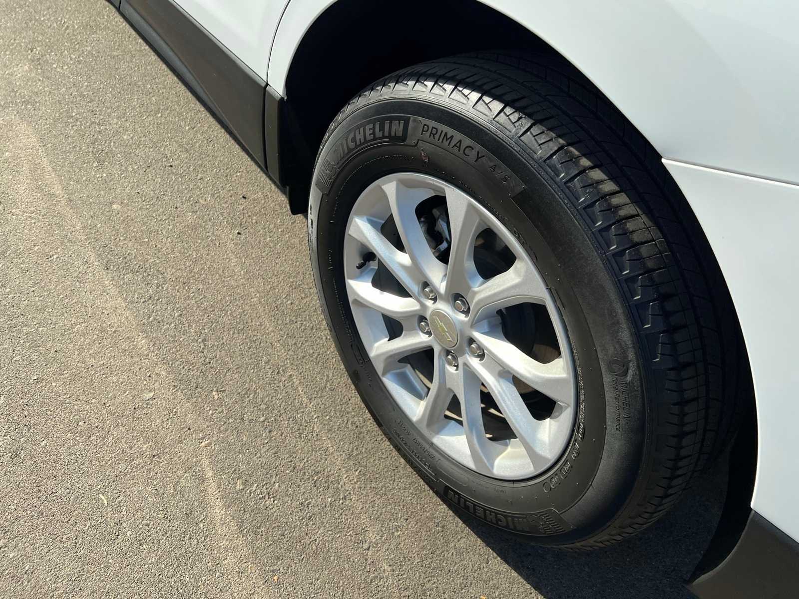 Thumbnail: 2020 Chevrolet Equinox - 17