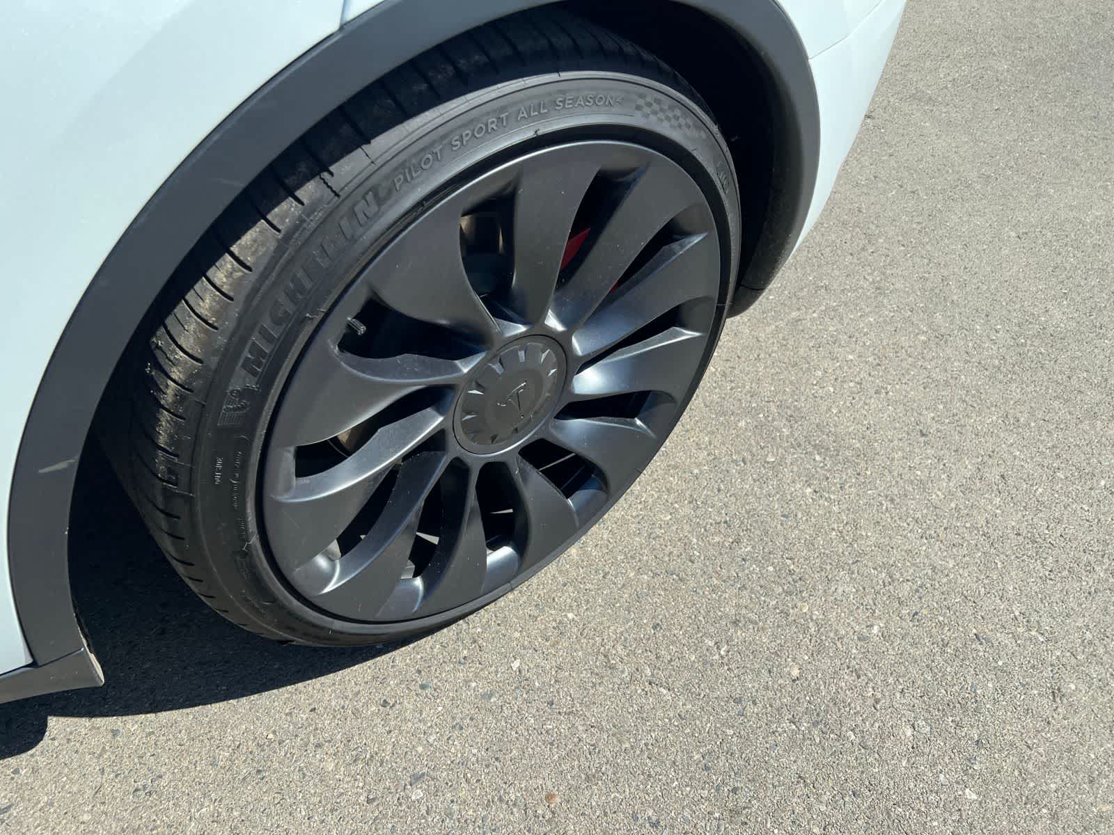 Thumbnail: 2024 Tesla Model Y - 16